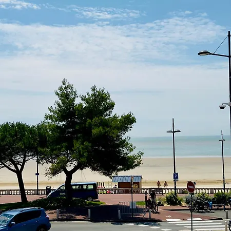 New! Face A La Plage De Pontaillac Apartment *