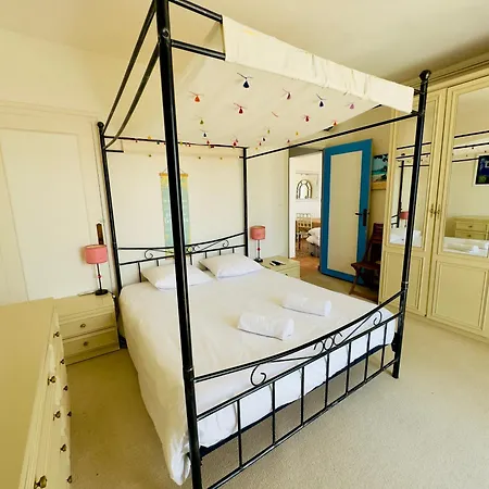 New! Face A La Plage De Pontaillac Apartment *