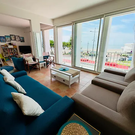 New! Face A La Plage De Pontaillac Apartment Royan